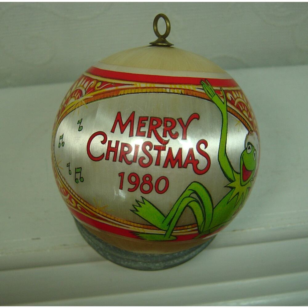 VINTAGE JIM HENDERSON MUPPETS SATIN BALL ORNAMENT-1980 - Picture 2 of 3